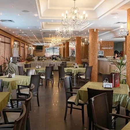 александра Hotel