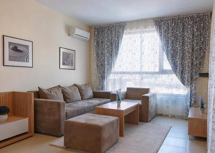 Отель александра