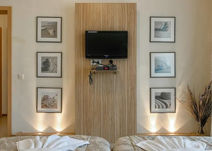 александра Свети-Влас