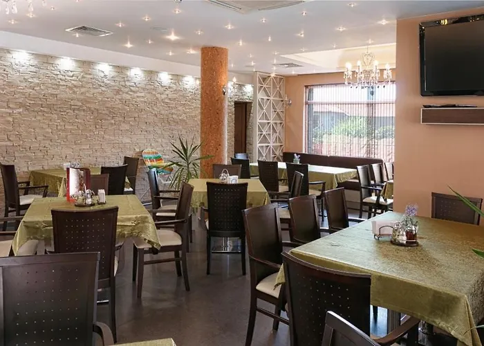 Отель александра