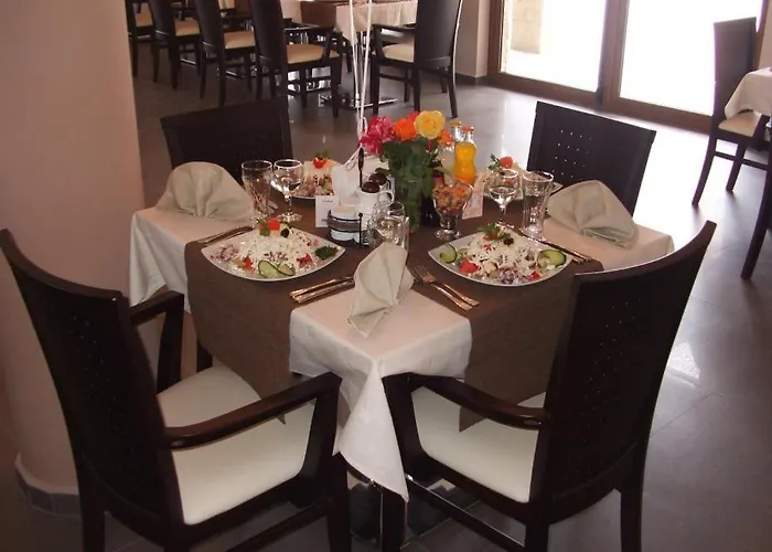 Отель александра