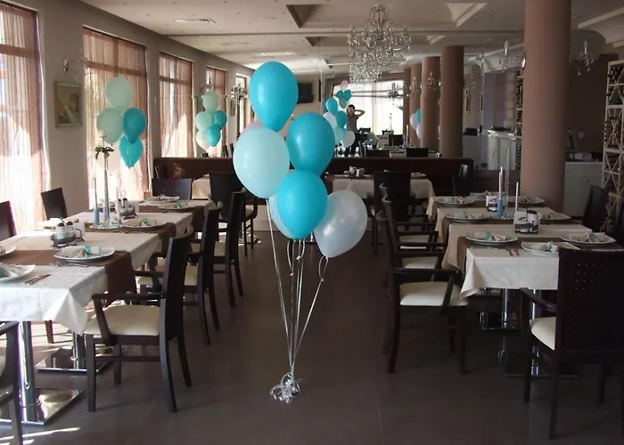 Отель александра 3*