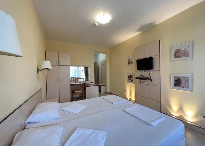 александра 3*