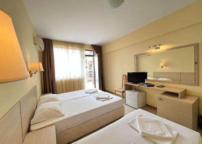 александра Отель