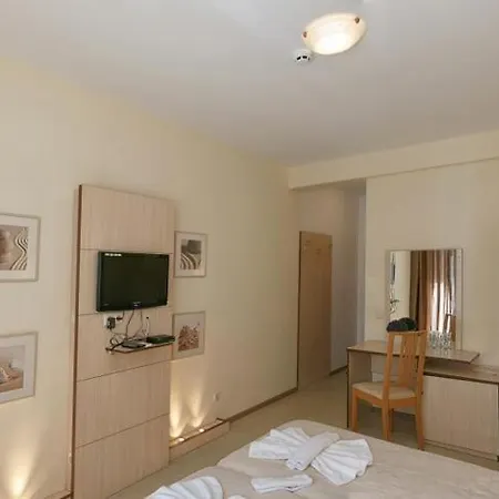 Hotell александра 3*