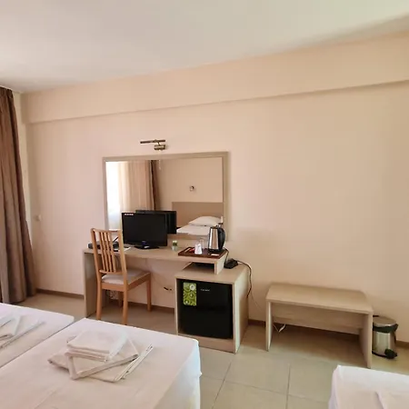 александра Hotell Sveti Vlas