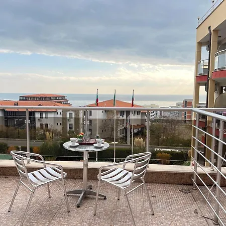 александра Hotell